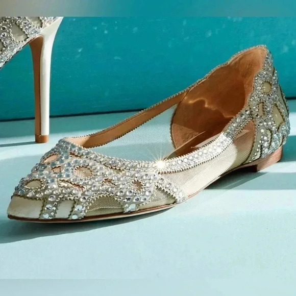 Badgley Mischka Women's Gigi Pointed Toe Jeweled Ivory Ballet Flats 7.5 - Picture 4 of 14